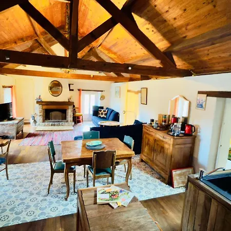 Le Moulin De Bel Air 3*